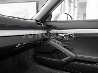 Porsche 718 Boxster 25 Jahre Edition+BOSE+Sitzbelüftung - photo 33