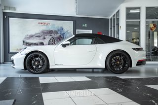 Porsche 992.1 Carrera Cabrio + 1. HAND + 90l TANK - foto 3