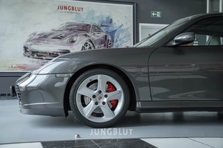 Porsche 996 Carrera 4S Coupé + schiefergraumetallic + Schiebedach - foto 11