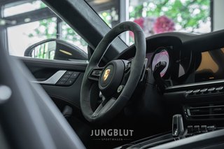 Porsche 992 Turbo Coupé + Glasdach + Carbon + Sport Design + Aventuringrün - foto 7