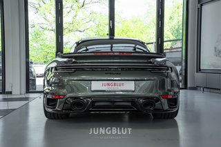 Porsche 992 Turbo Coupé + Glasdach + Carbon + Sport Design + Aventuringrün - foto 6
