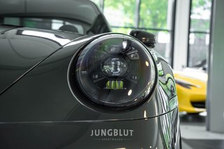 Porsche 992 Turbo Coupé + Glasdach + Carbon + Sport Design + Aventuringrün - foto 20