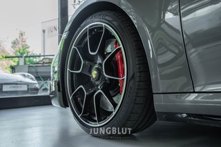 Porsche 992 Turbo Coupé + Glasdach + Carbon + Sport Design + Aventuringrün - foto 24
