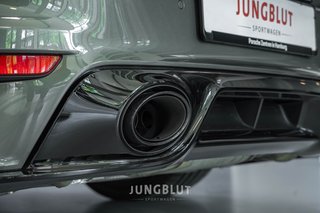 Porsche 992 Turbo Coupé + Glasdach + Carbon + Sport Design + Aventuringrün - foto 28