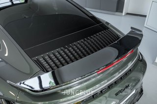 Porsche 992 Turbo Coupé + Glasdach + Carbon + Sport Design + Aventuringrün - foto 29