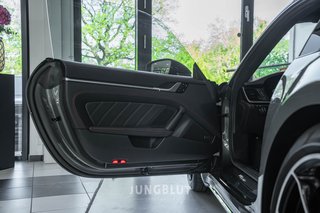 Porsche 992 Turbo Coupé + Glasdach + Carbon + Sport Design + Aventuringrün - foto 33