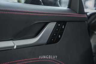 Porsche 992 Turbo Coupé + Glasdach + Carbon + Sport Design + Aventuringrün - foto 36