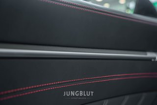 Porsche 992 Turbo Coupé + Glasdach + Carbon + Sport Design + Aventuringrün - foto 37