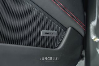 Porsche 992 Turbo Coupé + Glasdach + Carbon + Sport Design + Aventuringrün - foto 38
