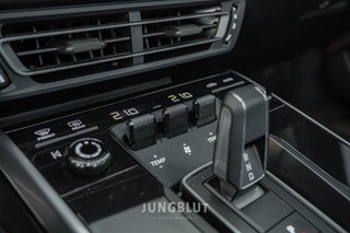 Porsche 992 Turbo Coupé + Glasdach + Carbon + Sport Design + Aventuringrün - foto 49