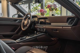 Porsche 992.2 Carrera Cabriolet + BOSE + CLUBLEDER - foto 37