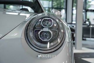 Porsche 991.2 Targa 4S + 2. Hand + APPROVED - photo 22