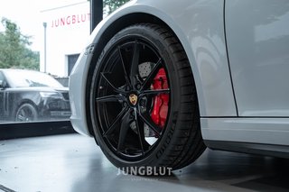 Porsche 991.2 Targa 4S + 2. Hand + APPROVED - photo 25
