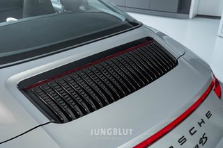 Porsche 991.2 Targa 4S + 2. Hand + APPROVED - photo 27
