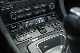 Porsche 991.2 Targa 4S + 2. Hand + APPROVED - photo 43