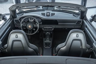 Porsche 992.1 GTS Cabriolet + 2. Hand + Approved 01/27 - foto 36