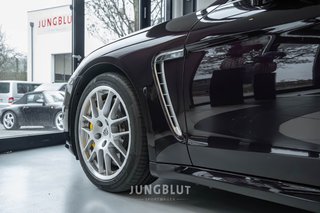 Porsche Panamera Turbo Executive + 1. Hand + 23.500KM! - foto 11