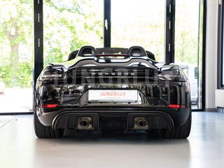 Porsche 718 Boxster Spyder  + Rückfahrkamera + Interieur-Paket - bilder 3
