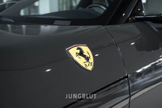 Ferrari 12 Cilindri Spider + CARBON + NEW - foto 13