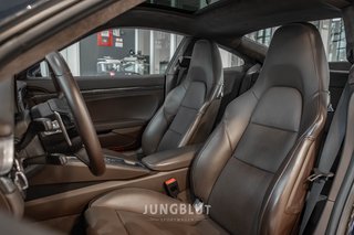 Porsche 991.2 Turbo S Coupé + Naturleder + Glasdach + Approved - photo 7