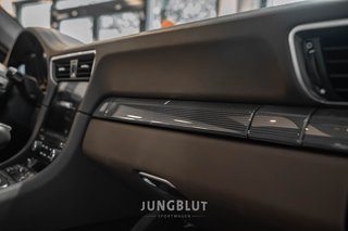 Porsche 991.2 Turbo S Coupé + Naturleder + Glasdach + Approved - photo 15