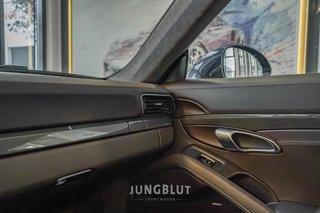 Porsche 991.2 Turbo S Coupé + Naturleder + Glasdach + Approved - photo 44