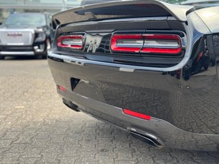 Dodge Challenger 6.2 V8 HEMI Hellcat Widebody + NAP Carbon innen + außen - bilder 22