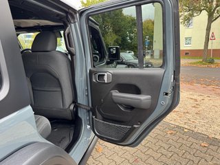 Jeep Wrangler Unlimited JL Willys 3.6 V6 Automatik LED Kamera - foto 21