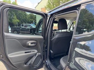 Jeep Renegade 1.3 T-GDI Limited FWD 8-fach bereift - bilder 20