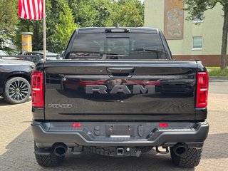 Dodge RAM 3.0L I6 RHO + BakFlip - bilder 5