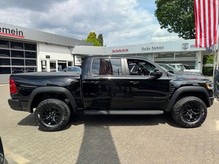 Dodge RAM 3.0L I6 RHO + BakFlip - bilder 3