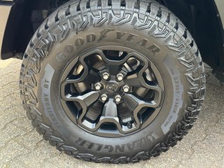 Dodge RAM 3.0L I6 RHO + BakFlip - bilder 11