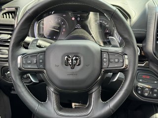Dodge RAM 3.0L I6 RHO + BakFlip - bilder 23