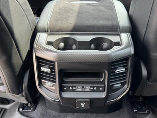 Dodge RAM 3.0L I6 RHO + BakFlip - bilder 31