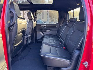 Dodge RAM Laramie Night Premium + 3 Jahre Garantie AHK + elekr. Heckklappe + Beifahrerdisplay - bilder 29