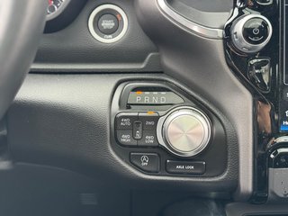 Dodge RAM 1500 5.7 V8 Crew Cab Laramie Night Longbed - bilder 33
