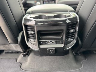 Dodge RAM 1500 5.7 V8 Crew Cab Laramie Night Longbed - bilder 35