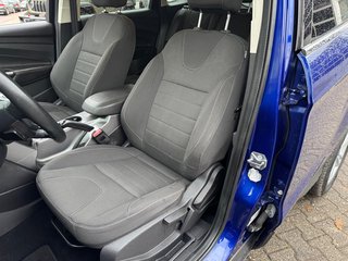 Ford Kuga 1.5 EcoBoost Sync Edition + AHK - foto 13