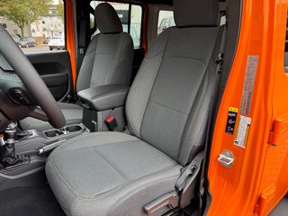 Jeep Wrangler Unlimited JL Willys 3.6 V6 Automatik LED Kamera - foto 15