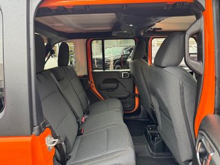 Jeep Wrangler Unlimited JL Willys 3.6 V6 Automatik LED Kamera - foto 22