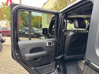 Jeep Wrangler Unlimited 2.2l CRDi Sahara Overland - bilder 18