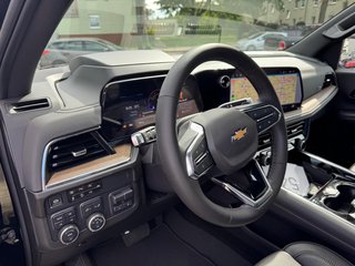Chevrolet Suburban 6.2 V8 High Country Facelift 2025 + 24" Alufelgen - bilder 16