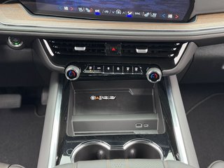 Chevrolet Suburban 6.2 V8 High Country 2026 + 4 Jahren Garantie - bilder 30