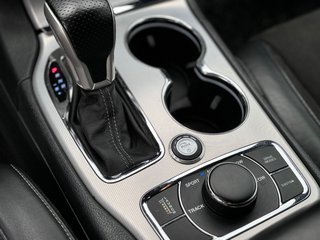 Jeep Grand Cherokee 6.4 V8 HEMI SRT LPG + NAP + 8-fach bereift - bilder 23