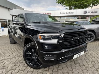 Dodge RAM 1500 5.7 V8 Crew Cab Laramie Night, LED, PANO Vorführfahrzeug Kaufen | EZ 09/2023