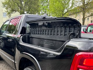 Dodge RAM 3.0 I6 TUNGSTEN + teilbare Heckklappe Vollausstattung - bilder 12
