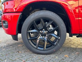 Dodge RAM Laramie Night Premium + 5 Jahre Garantie AHK + elekr. Heckklappe + Beifahrerdisplay - bilder 11