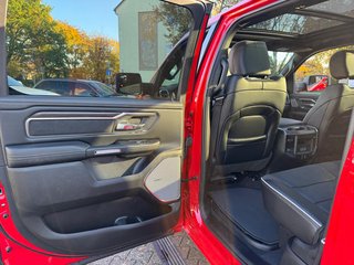 Dodge RAM Laramie Night Premium + 5 Jahre Garantie AHK + elekr. Heckklappe + Beifahrerdisplay - bilder 16