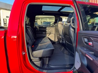 Dodge RAM Laramie Night Premium + 5 Jahre Garantie AHK + elekr. Heckklappe + Beifahrerdisplay - bilder 25