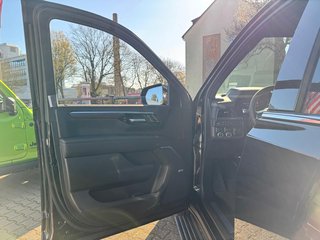 Chevrolet Tahoe 6.2l V8 High Country 24" + Panoramadach - bilder 13